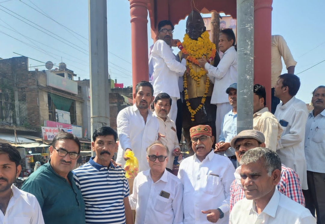 कांग्रेस ने मनाई राष्ट्रपिता महात्मा गांधी और पूर्व प्रधानमंत्री लाल बहादुर शास्त्री की जयंती कांग्रेस ने मनाई राष्ट्रपिता महात्मा गांधी और पूर्व प्रधानमंत्री लाल बहादुर शास्त्री की जयंती