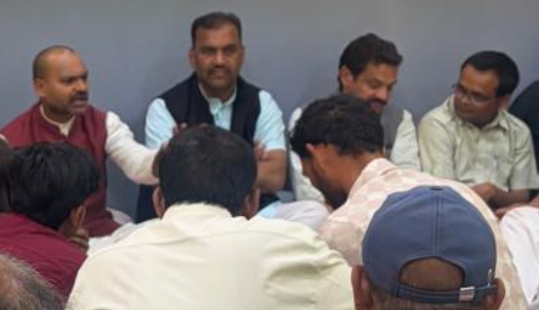 विधानसभा घेराव में सैकड़ों कार्यकर्ता जायेंगे भोपाल –भदौरिया विधानसभा घेराव में सैकड़ों कार्यकर्ता जायेंगे भोपाल –भदौरिया